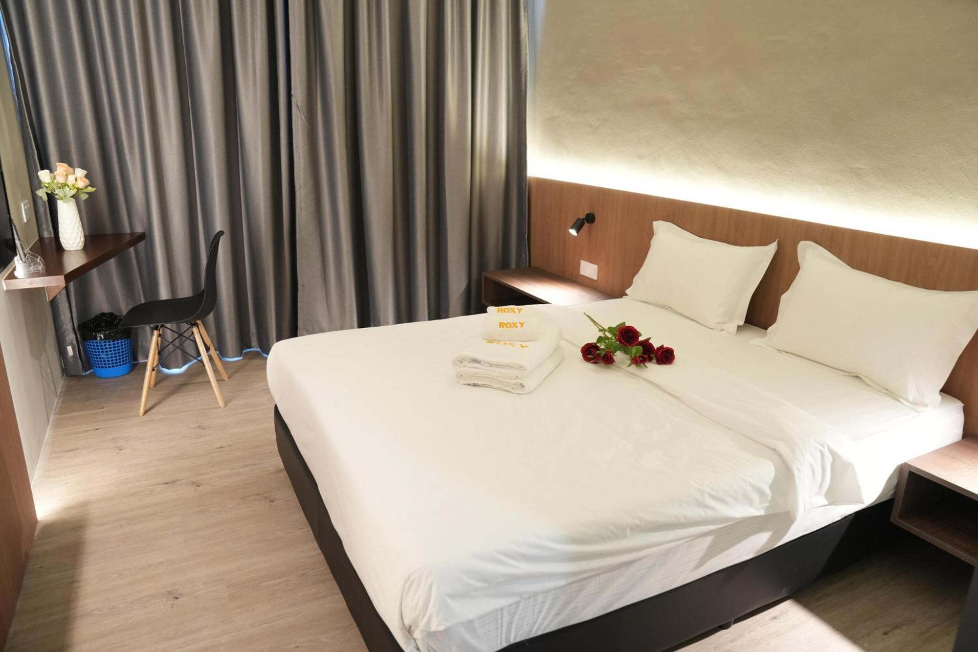 Roxy Hotel Aiman クチン エクステリア 写真