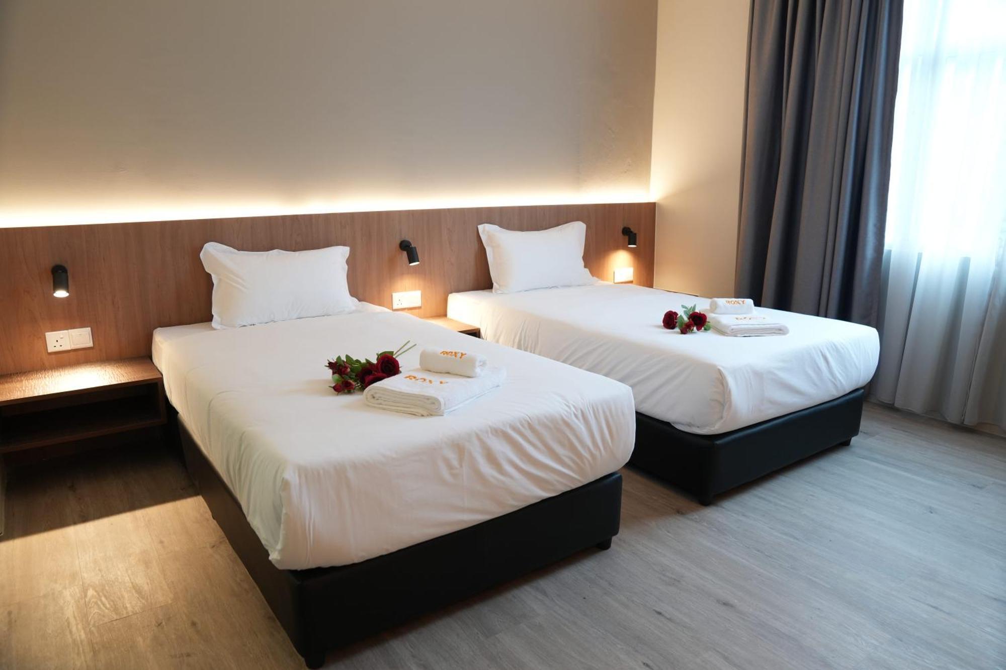 Roxy Hotel Aiman クチン エクステリア 写真