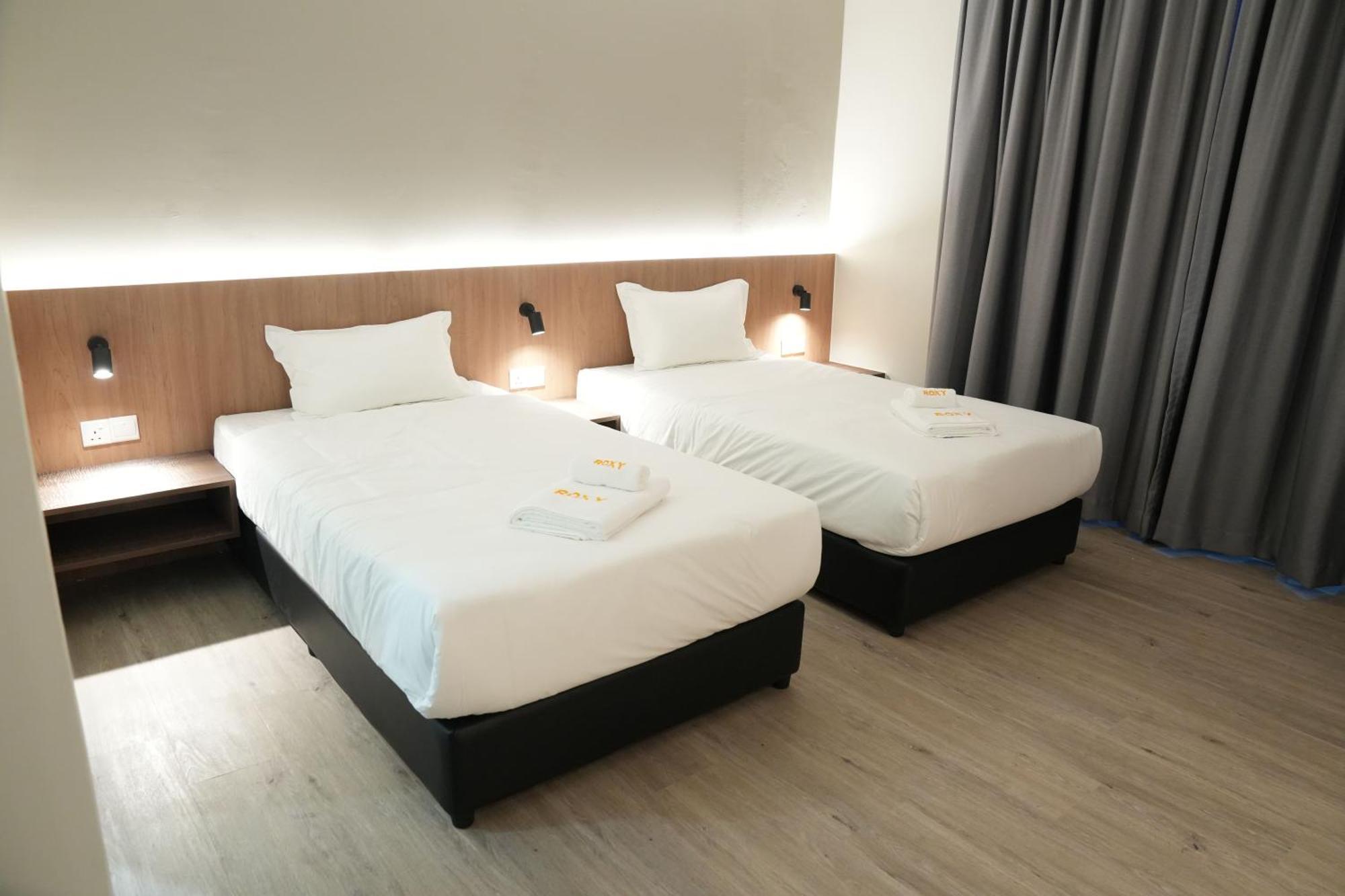 Roxy Hotel Aiman クチン エクステリア 写真