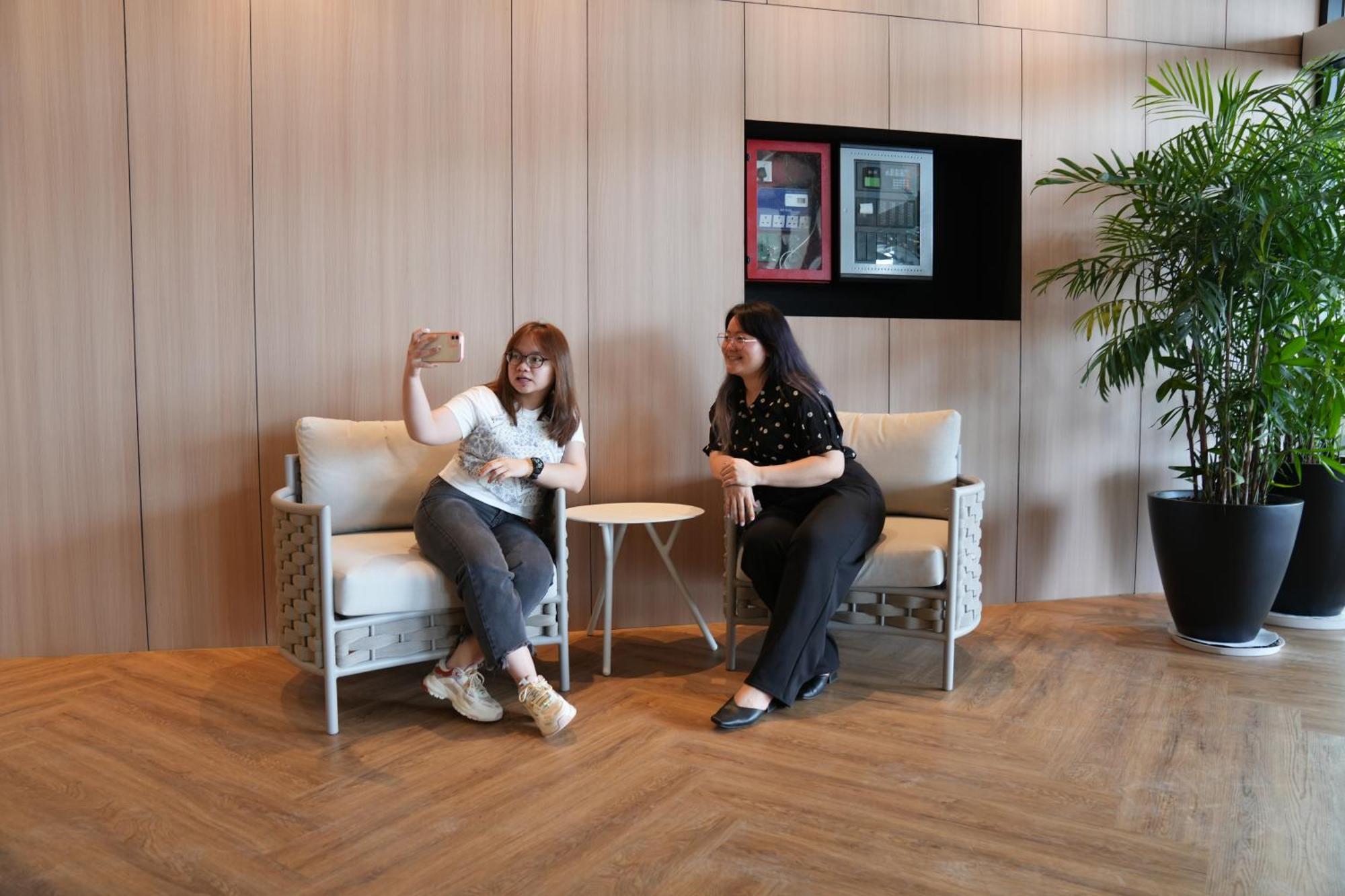 Roxy Hotel Aiman クチン エクステリア 写真