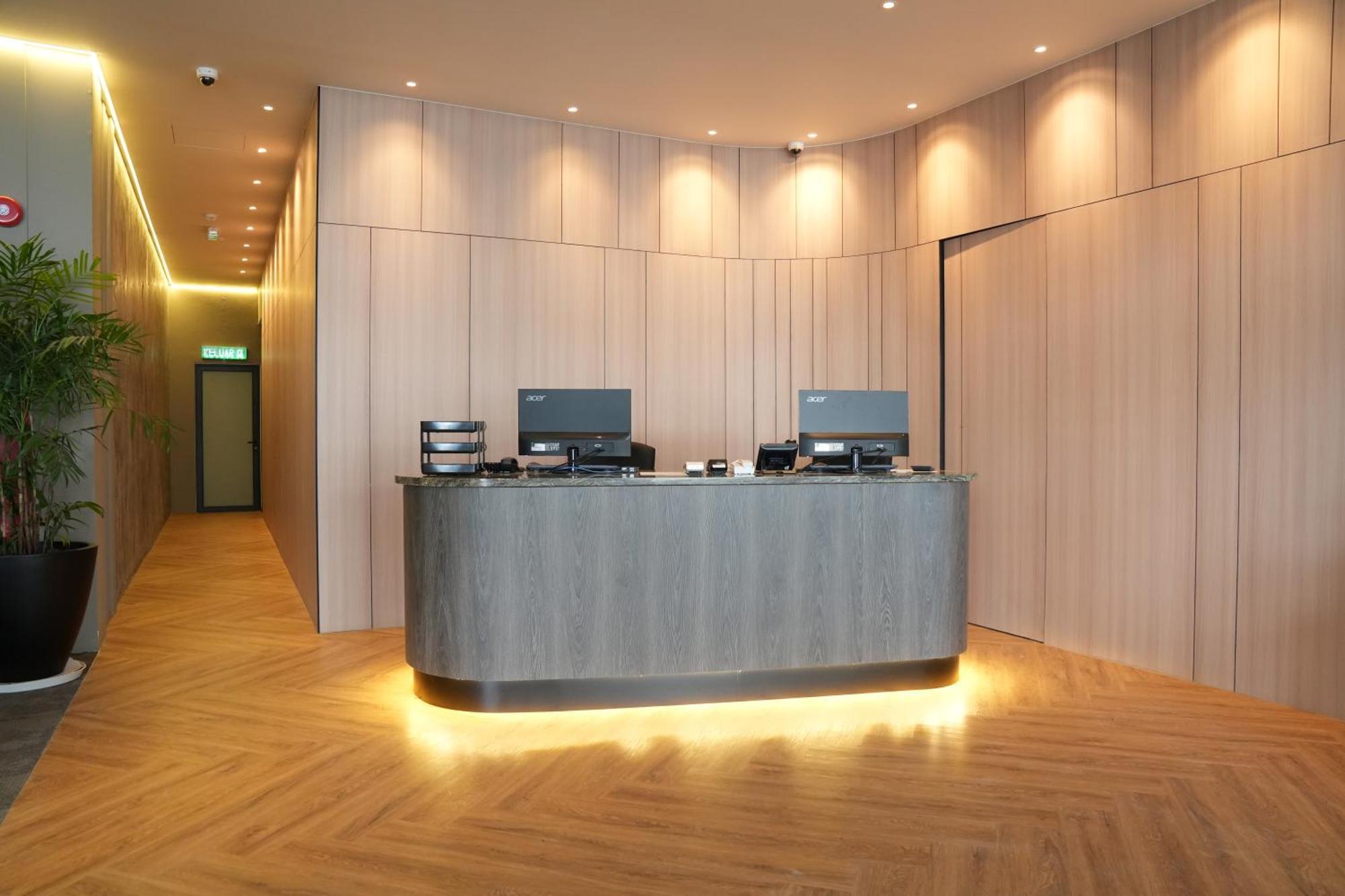 Roxy Hotel Aiman クチン エクステリア 写真